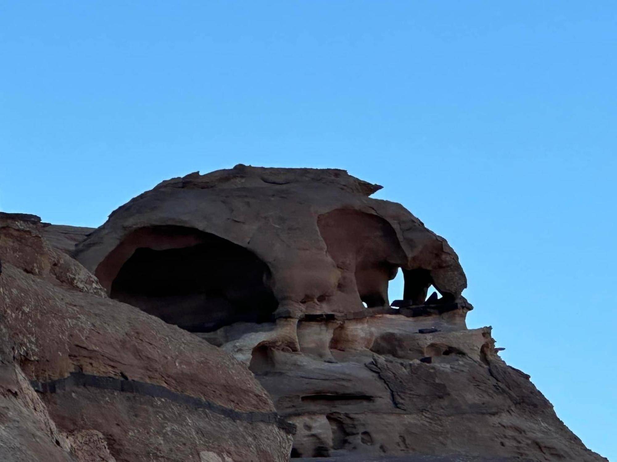 Petra Pass Hostel Wadi Musa Exterior photo